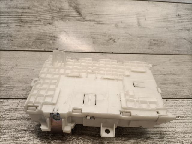 bontott MAZDA 5 Komfort Elektronika