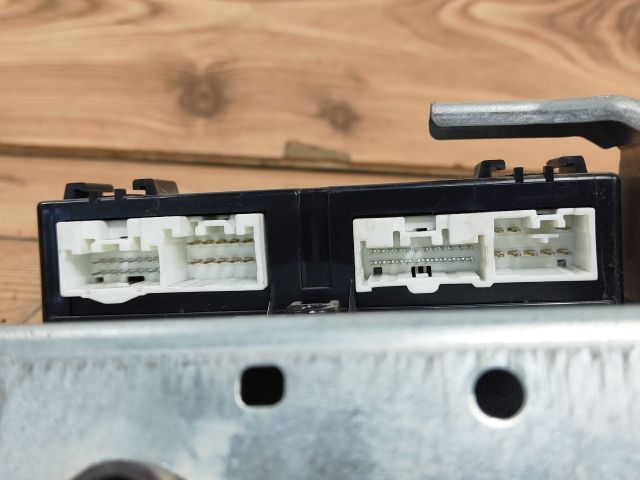 bontott MAZDA 5 Komfort Elektronika