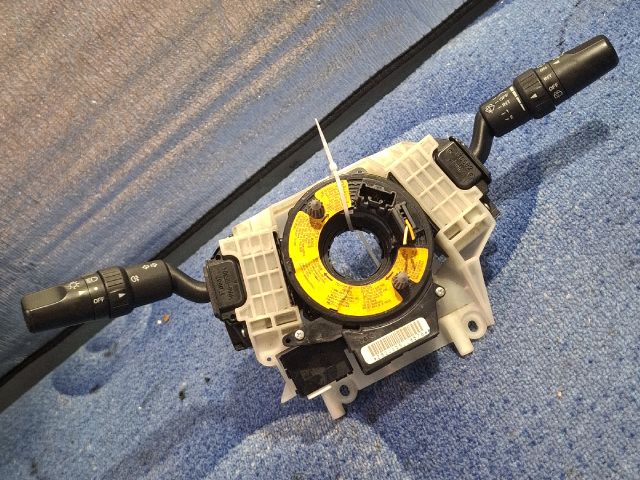 bontott MAZDA 5 Komplett Kormánykapcsoló (Bajuszkapcsoló)