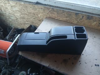 bontott MAZDA 5 Könyöklő