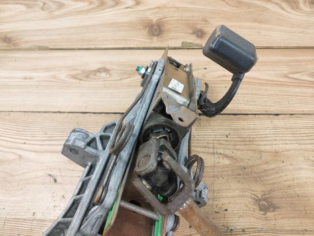 bontott MAZDA 5 Kormányoszlop