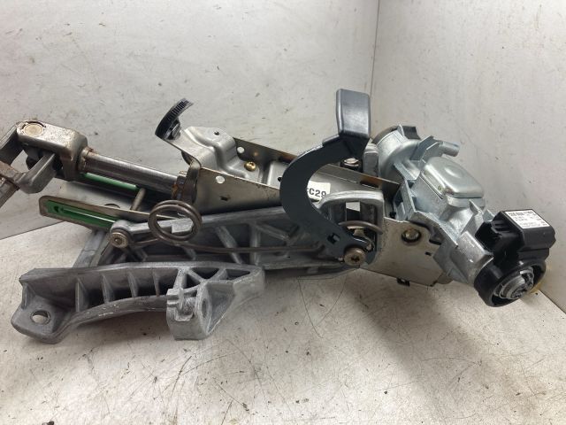 bontott MAZDA 5 Kormányoszlop