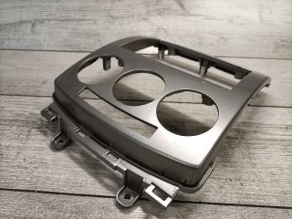 bontott MAZDA 5 Középkonzol Keret