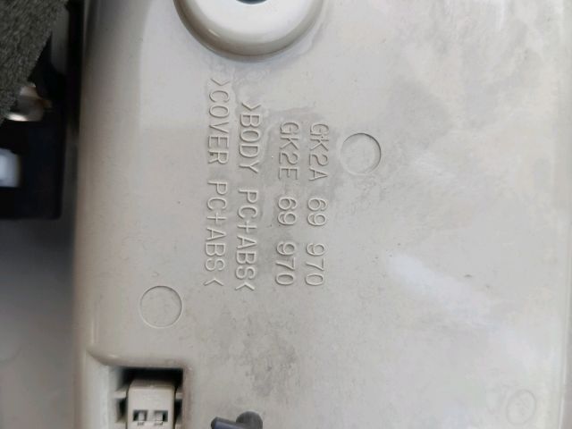 bontott MAZDA 5 Középső Szemüvegtartó