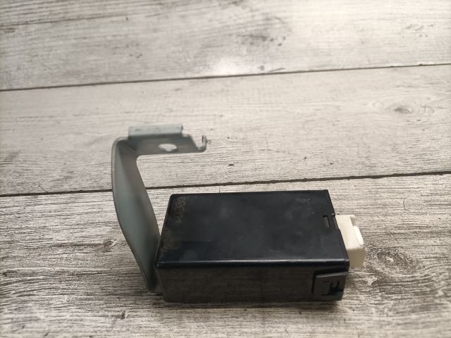 bontott MAZDA 5 Központizár Elektronika