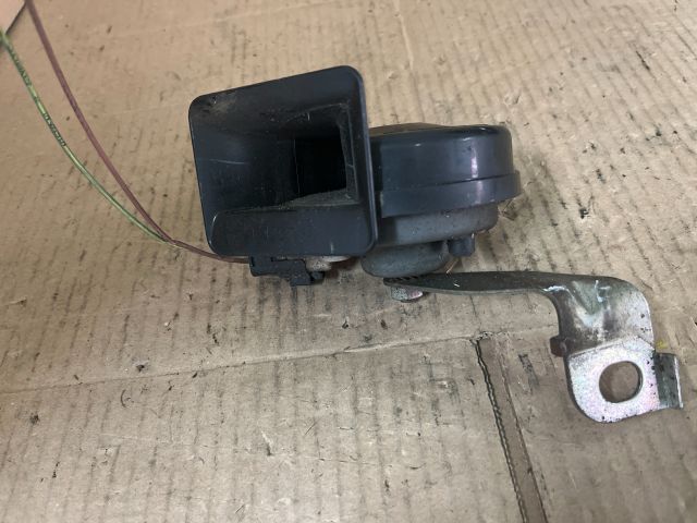 bontott MAZDA 5 Kürt