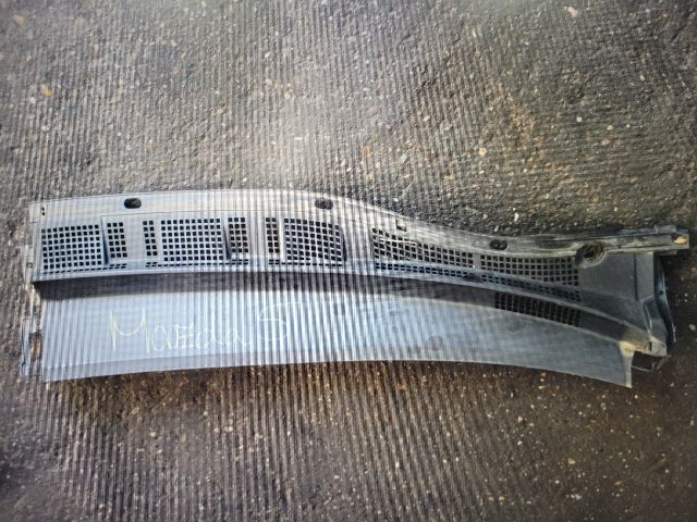 bontott MAZDA 5 Levélrács