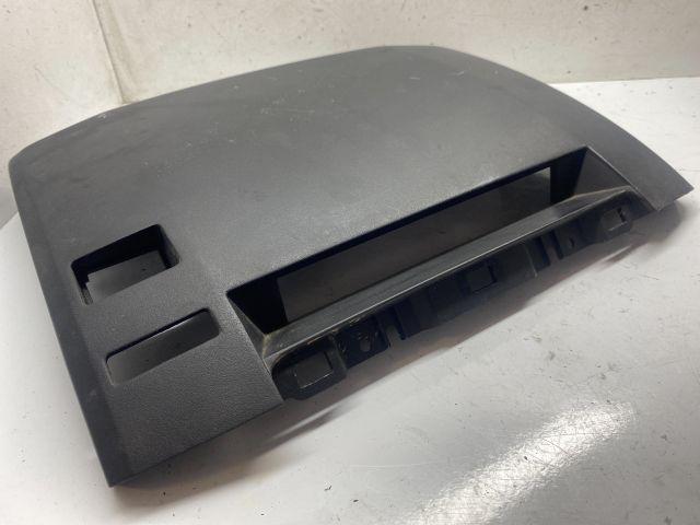 bontott MAZDA 5 Multifunkciós Kijelző Keret