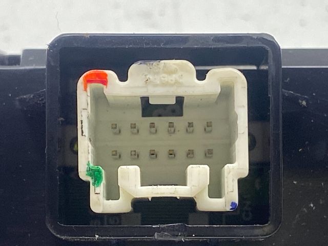 bontott MAZDA 5 Multifunkciós Kijelző