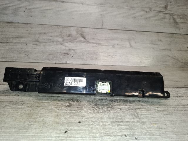 bontott MAZDA 5 Multifunkciós Kijelző