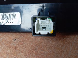 bontott MAZDA 5 Multifunkciós Kijelző