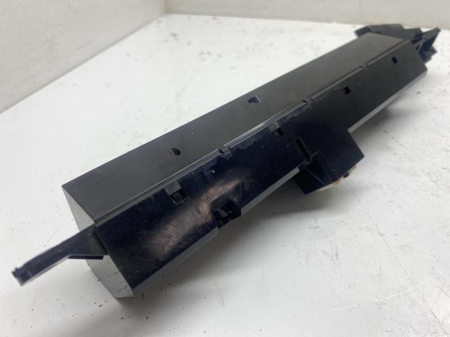 bontott MAZDA 5 Multifunkciós Kijelző