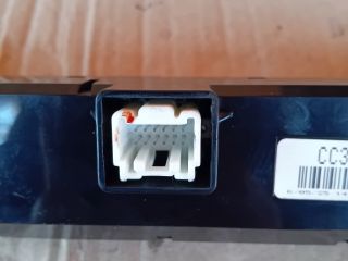 bontott MAZDA 5 Multifunkciós Kijelző