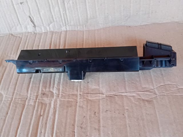 bontott MAZDA 5 Multifunkciós Kijelző