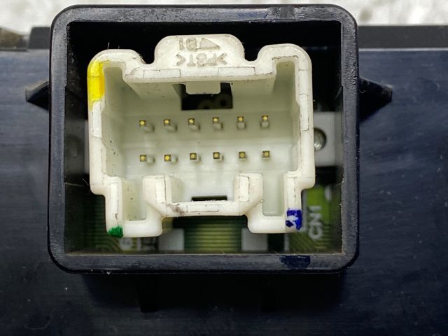 bontott MAZDA 5 Multifunkciós Kijelző