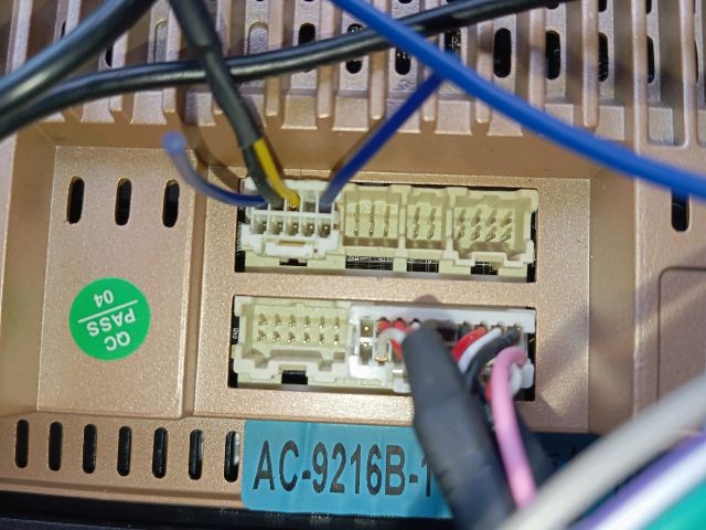 bontott MAZDA 5 Multimédia Vezérlő