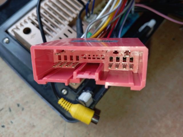 bontott MAZDA 5 Multimédia Vezérlő