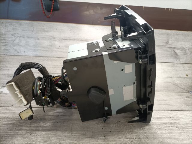 bontott MAZDA 5 Navigációs Fejegység