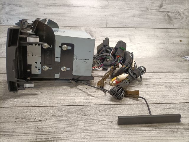 bontott MAZDA 5 Navigációs Fejegység