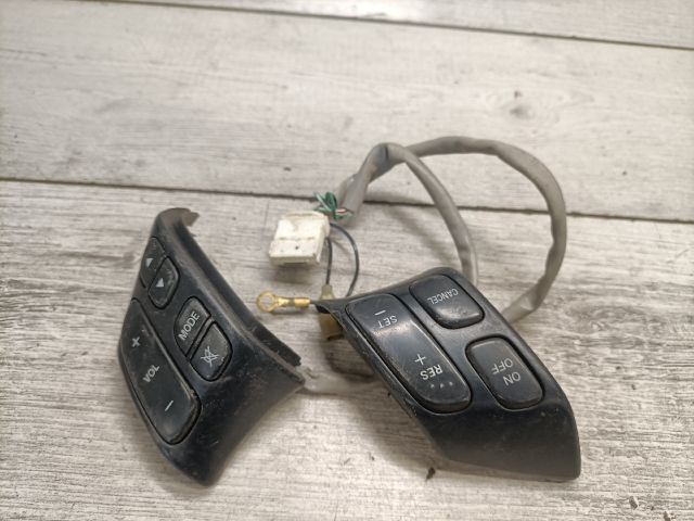 bontott MAZDA 5 Rádió / CD Kapcsoló