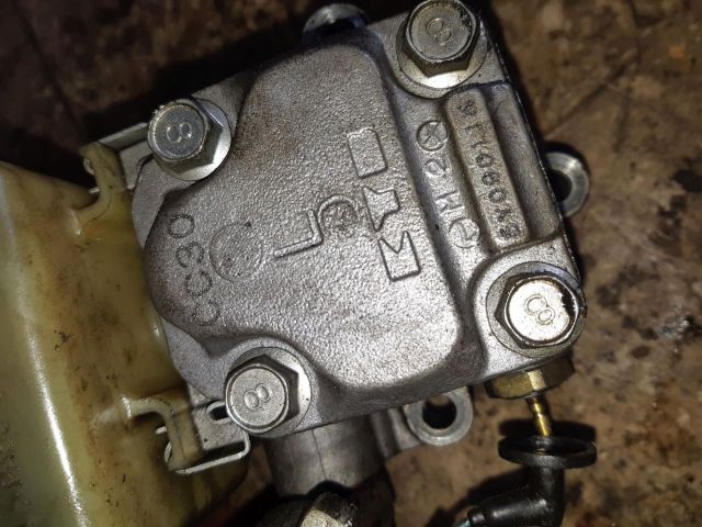 bontott MAZDA 5 Szervóolaj Tartály