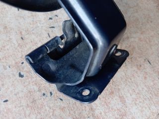 bontott MAZDA 5 Tankajtó