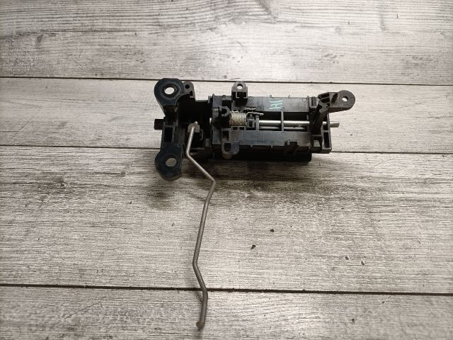 bontott MAZDA 5 Tolóajtó Belső Kilincs