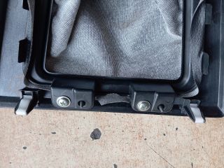 bontott MAZDA 5 Váltószoknya