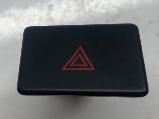 bontott MAZDA 5 Vészvillogó Kapcsoló