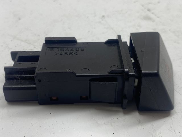 bontott MAZDA 5 Vészvillogó Kapcsoló