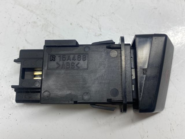 bontott MAZDA 5 Vészvillogó Kapcsoló