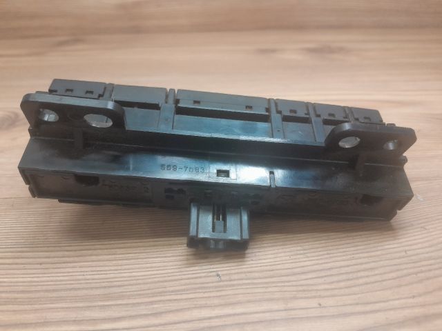 bontott MAZDA 5 Vészvillogó Kapcsoló