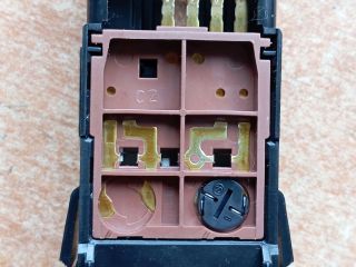 bontott MAZDA 5 Vészvillogó Kapcsoló