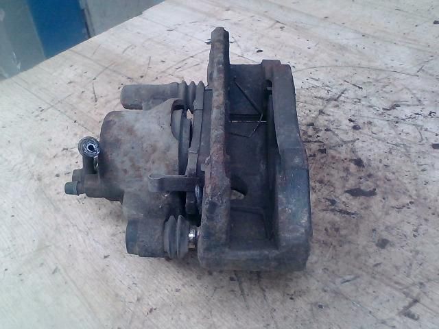 bontott MAZDA 6 Bal első Féknyereg Munkahengerrel