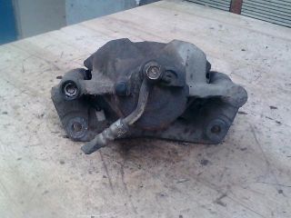 bontott MAZDA 6 Bal első Féknyereg Munkahengerrel