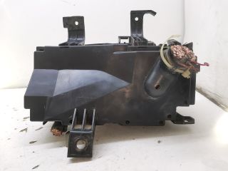 bontott MAZDA 6 Biztosítéktábla Motortér