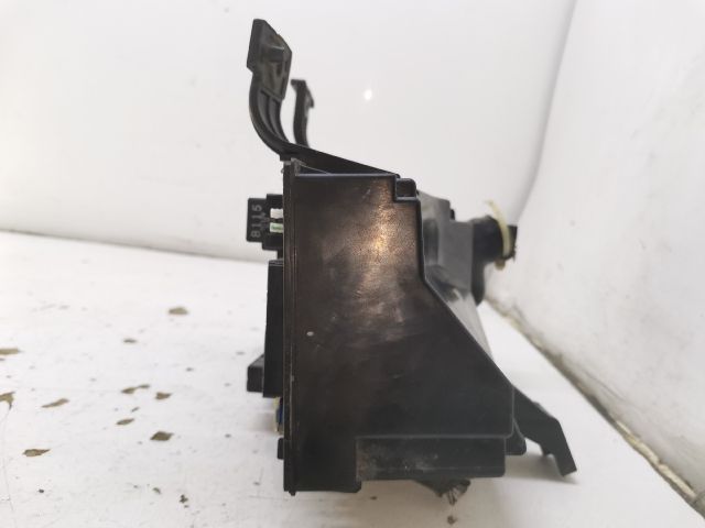 bontott MAZDA 6 Biztosítéktábla Motortér