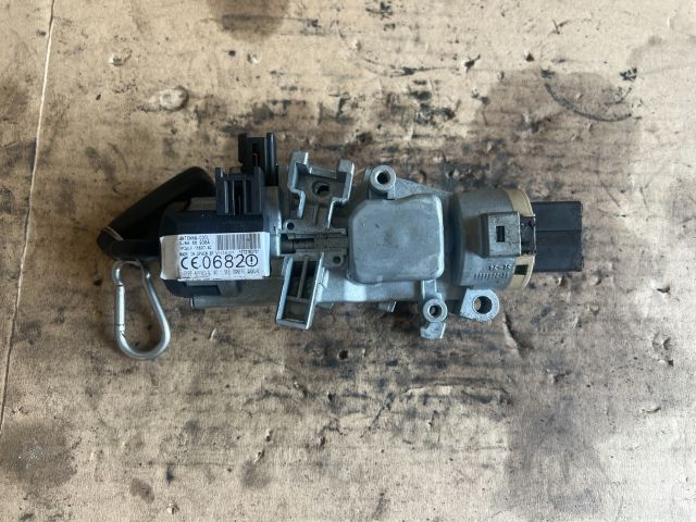 bontott MAZDA 6 Gyújtáskapcsoló