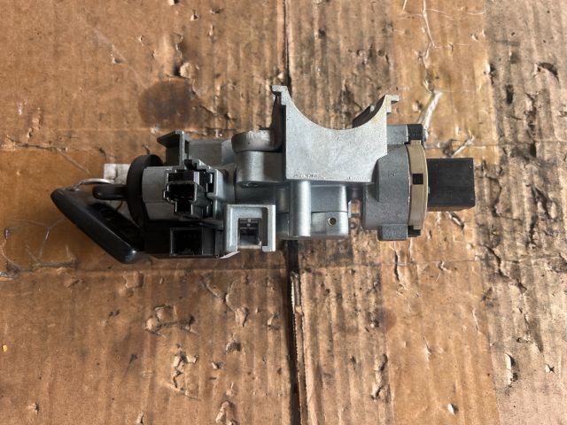 bontott MAZDA 6 Gyújtáskapcsoló