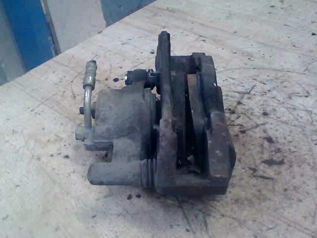 bontott MAZDA 6 Jobb első Féknyereg Munkahengerrel