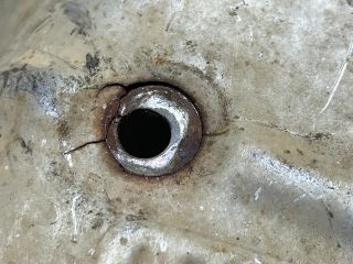 bontott MAZDA 6 Leömlő Hővédő Lemez