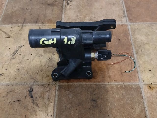 bontott MAZDA 6 Hengerfej Vízkivezető