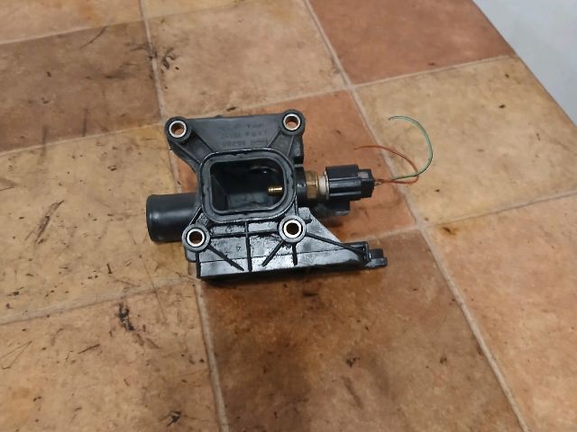 bontott MAZDA 6 Hengerfej Vízkivezető