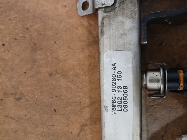 bontott MAZDA 6 Porlasztó Sor / Híd