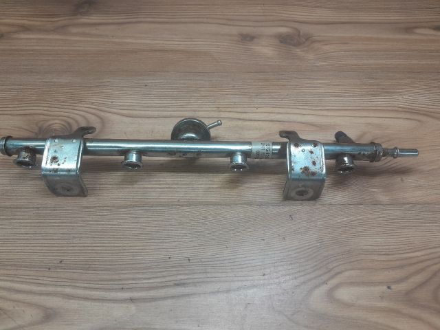 bontott MAZDA 6 Porlasztó Sor / Híd