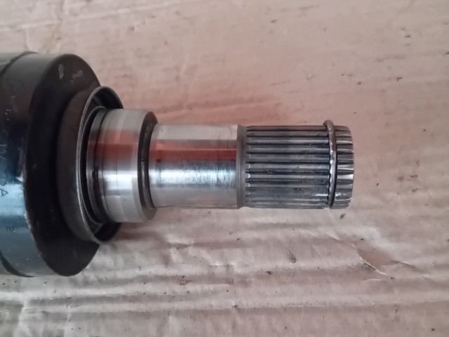 bontott MAZDA 6 Bal Féltengely