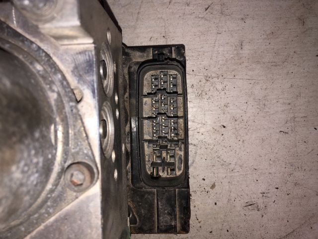 bontott MAZDA 6 ABS Kocka