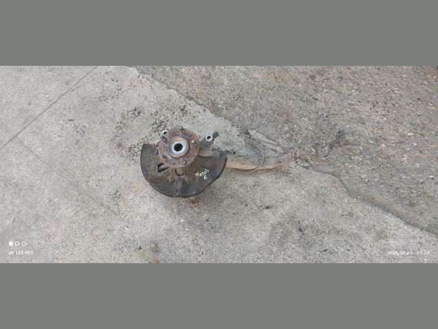 bontott MAZDA 6 Bal első Csonkállvány Kerékaggyal