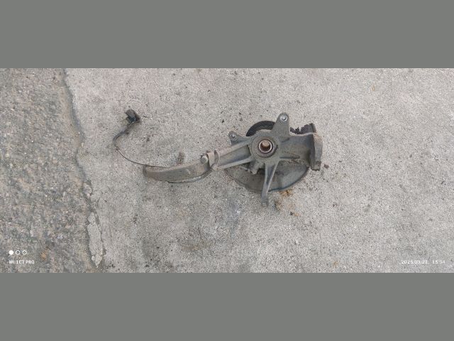 bontott MAZDA 6 Bal első Csonkállvány Kerékaggyal