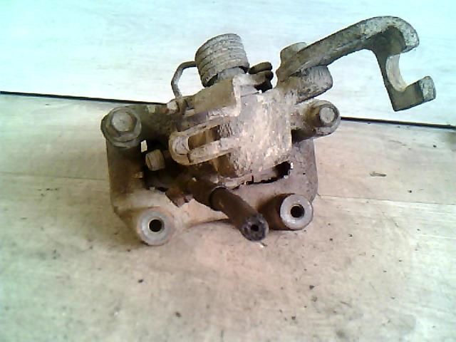 bontott MAZDA 6 Bal hátsó Féknyereg Munkahengerrel